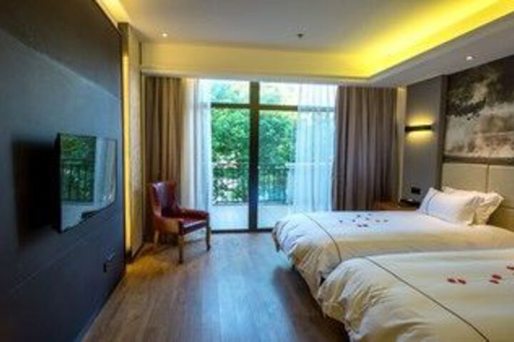 Room 58 of 94