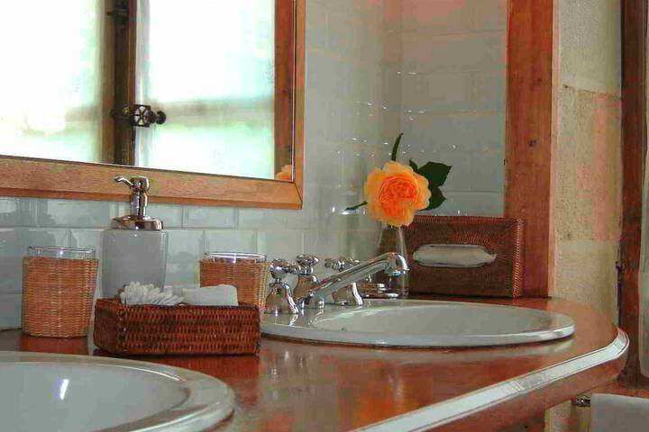 Clean Restrooms