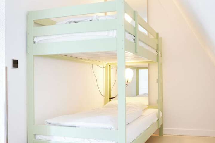 Room 41 of 174