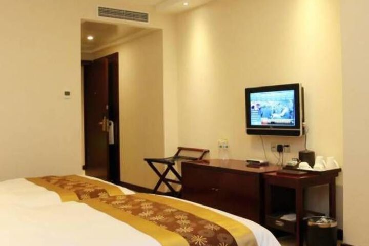 Room 33 of 56