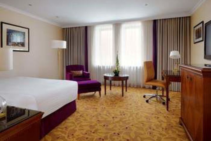 Room 36 of 90