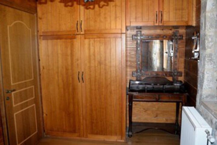 Room 15 of 47