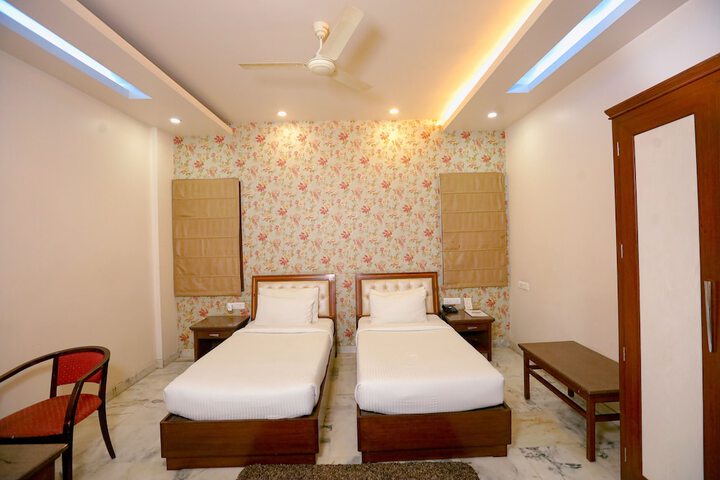 Room 96 of 288
