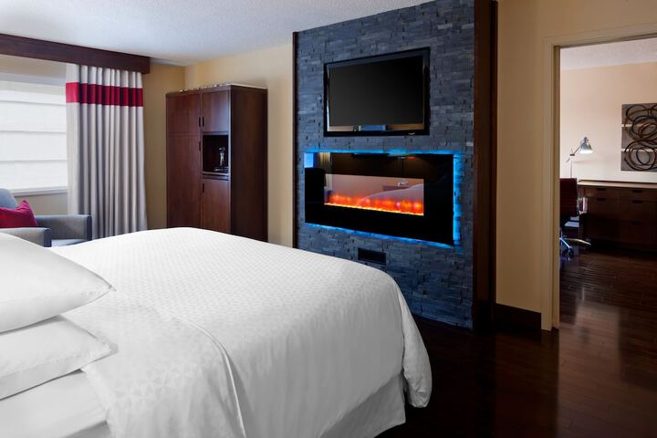 Room 8 of 27