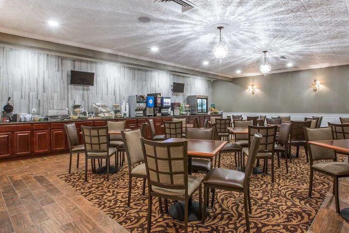 Breakfast/Coffee Service 39 of 40