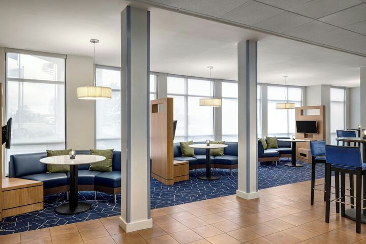 Hotel Interior 4 of 75