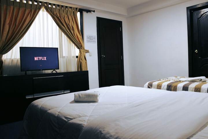 Room 8 of 42
