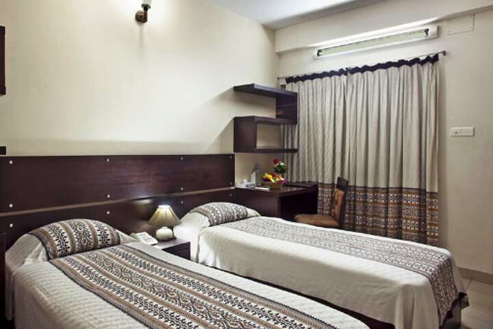 Room 8 of 36
