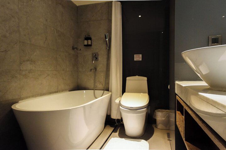 Room 14 of 41