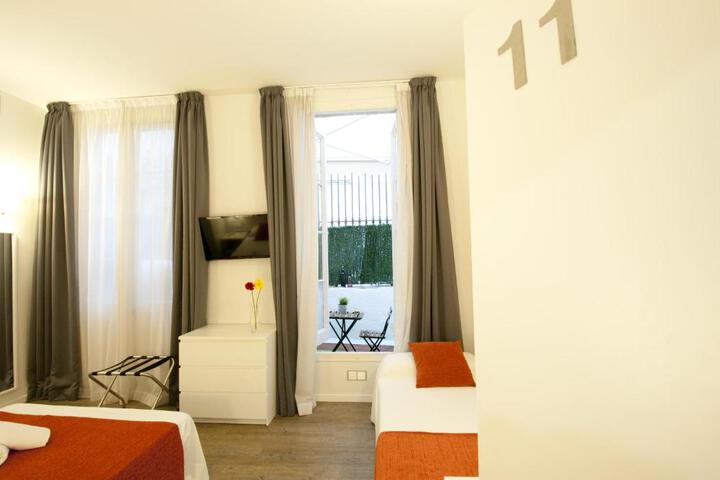 Photo 6