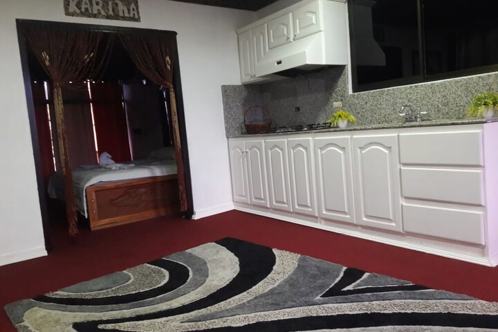 Room 10 of 68