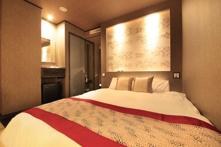 Room 26 of 81
