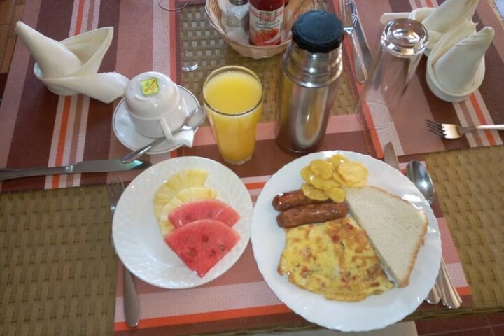 Breakfast/Coffee Service 31 of 55