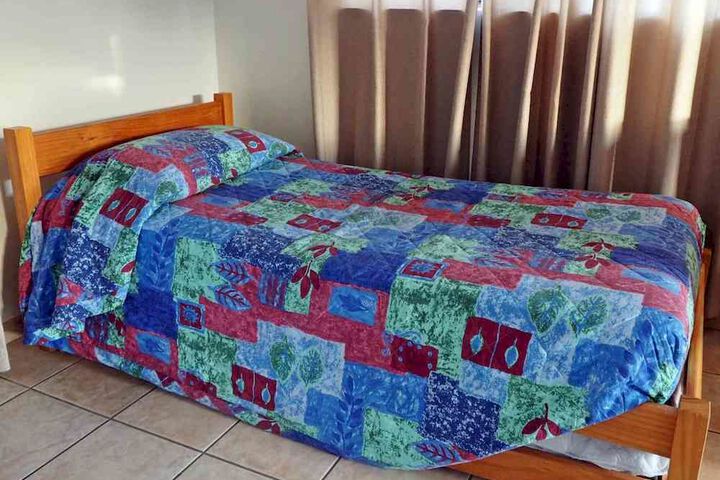 Room 34 of 106