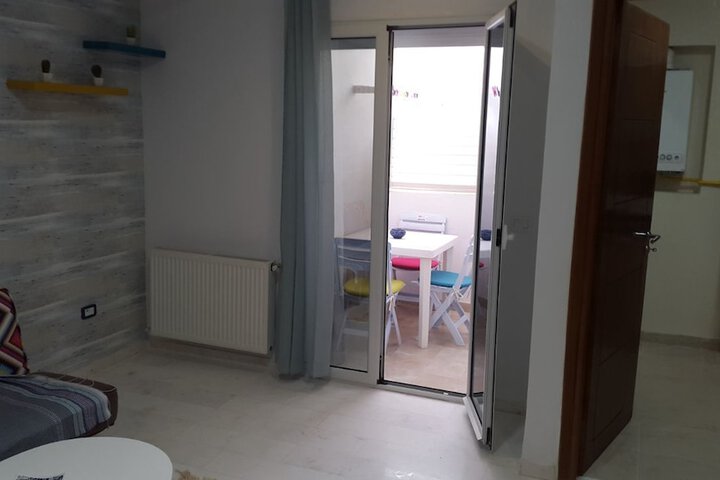 Room 5 of 13