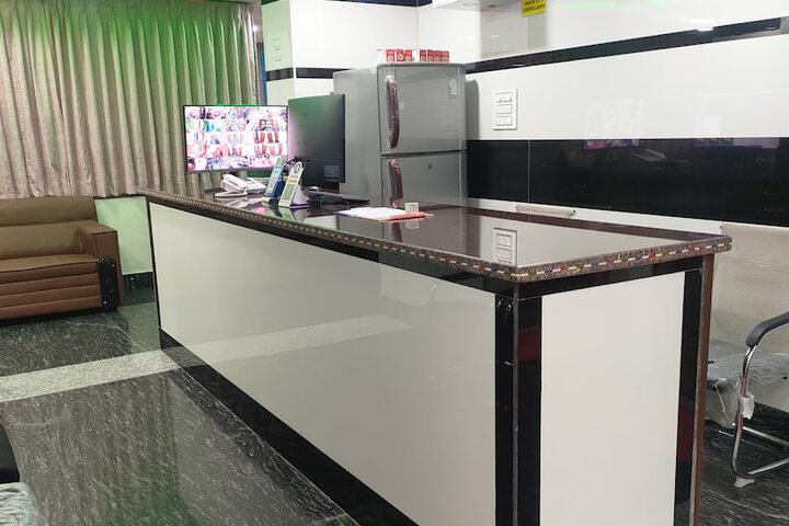 Hotel New Maruthi Residency Inn