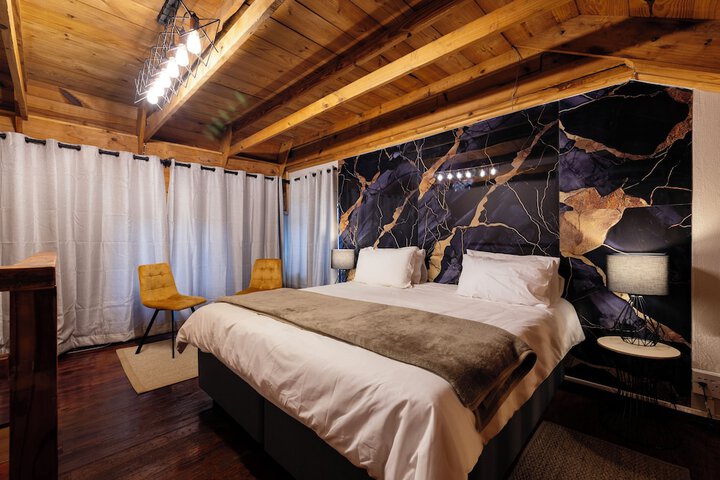 Room 17 of 82