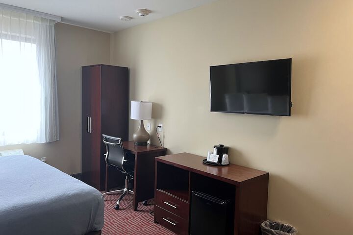 Room 14 of 63