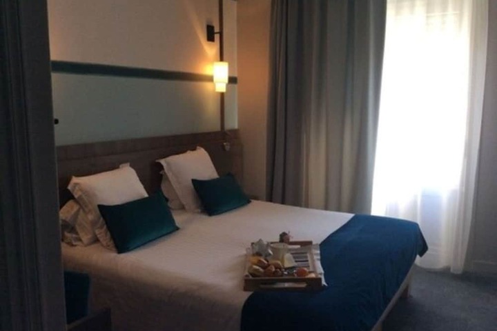 Room 21 of 52