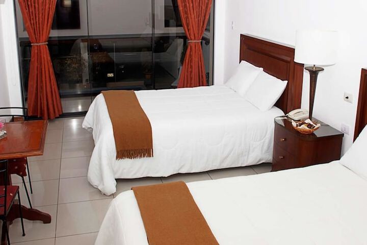 Room 3 of 34