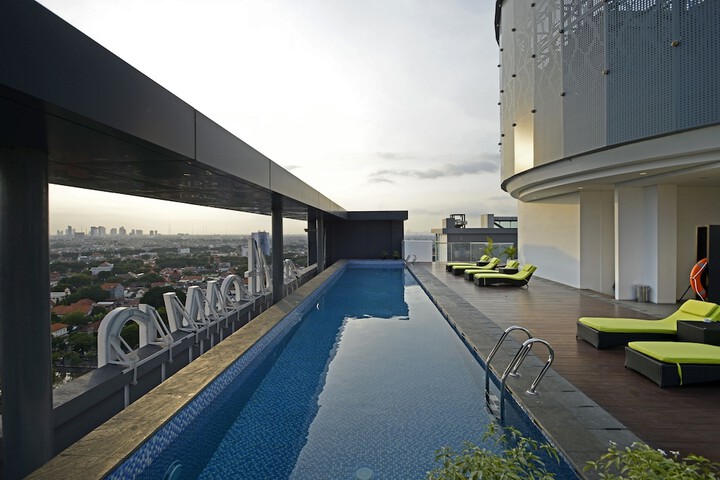 Pool 37 of 65