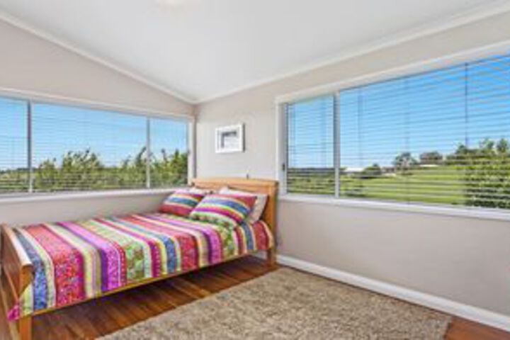 Room 4 of 14