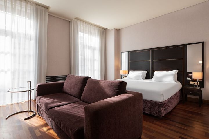 Room 21 of 84