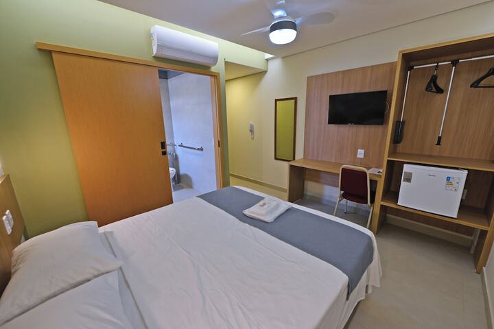Room 20 of 41