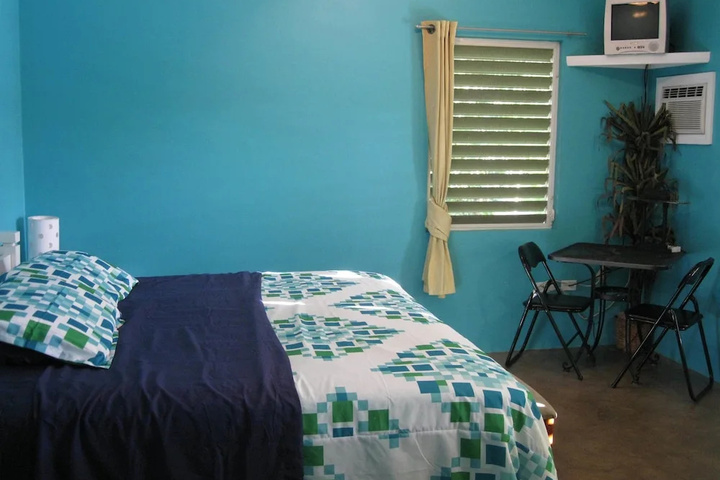 Room 3 of 20