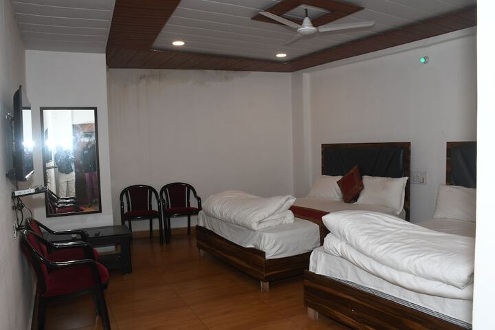 Room 56 of 78