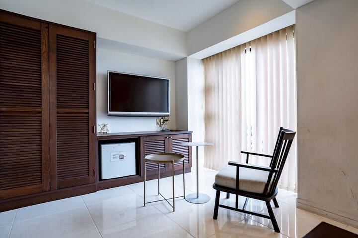Room 50 of 127