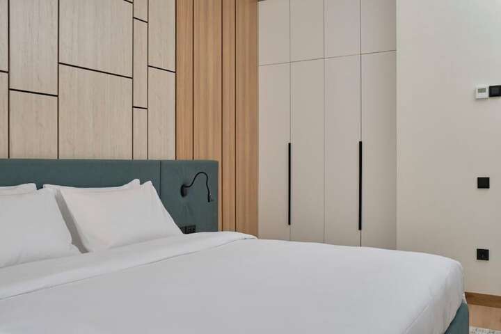 Room 20 of 96