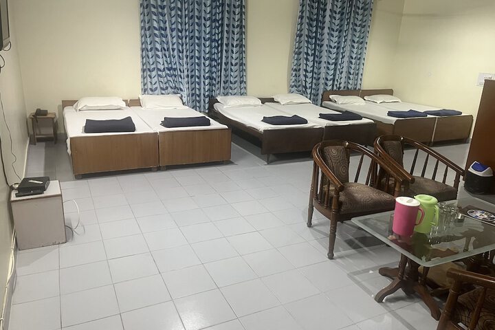 Room 28 of 56