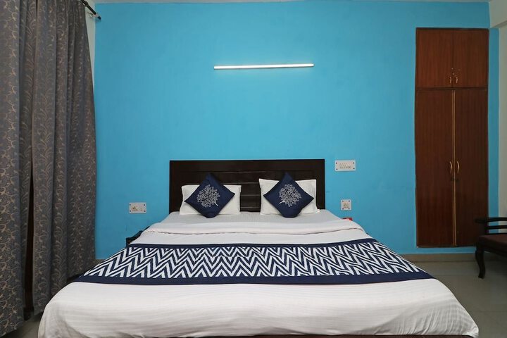 Room 8 of 31