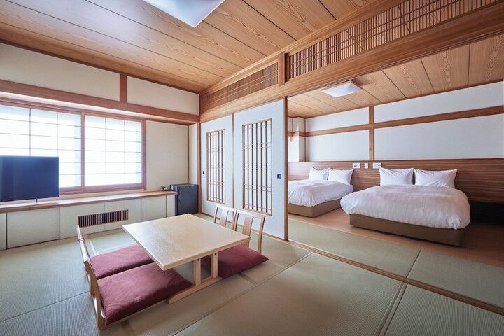 Room 9 of 49