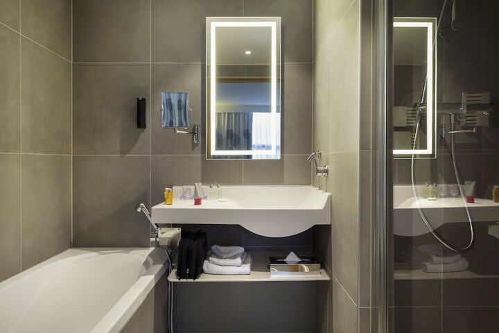 Bath Interior