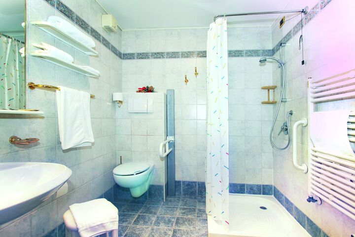Clean Restrooms