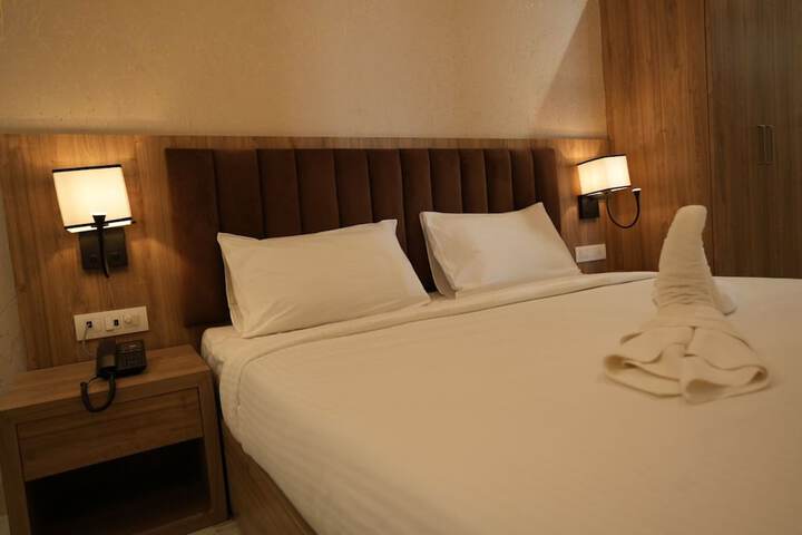 Room 14 of 34