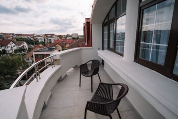 Terrace/Patio 4 of 48