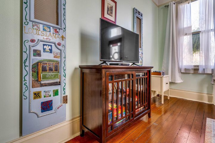 Room 34 of 39