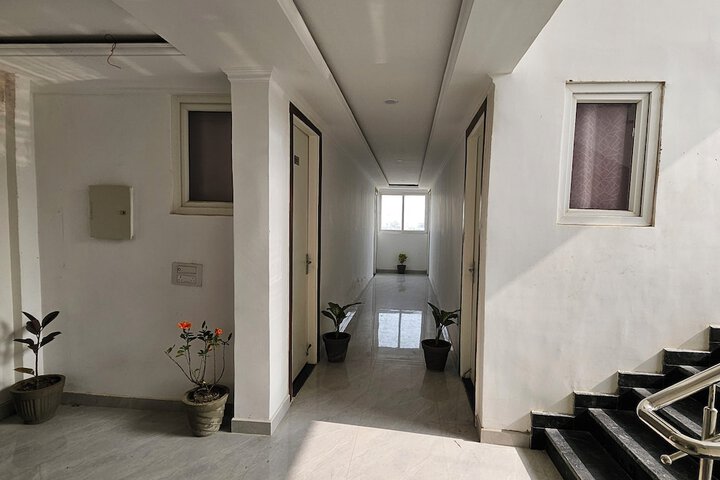 Room 29 of 40