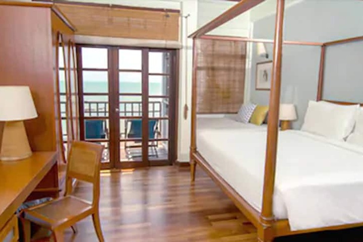 Room 12 of 47