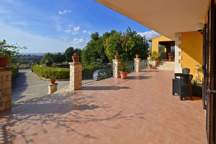 Terrace/Patio 44 of 53