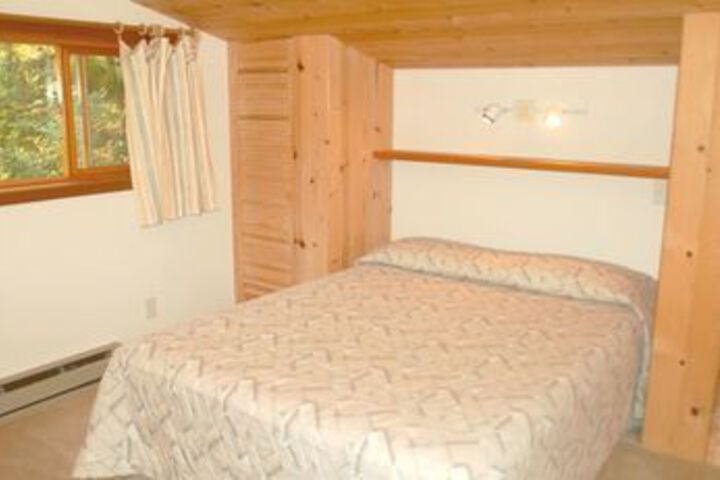 Room 225 of 697