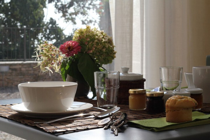 Breakfast/Coffee Service 20 of 29