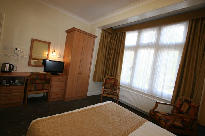 Room 7 of 52