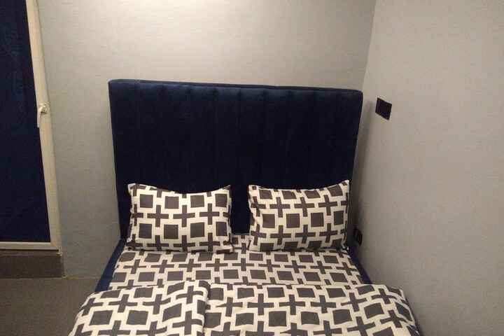 Room 15 of 39