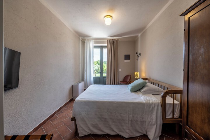 Room 7 of 23