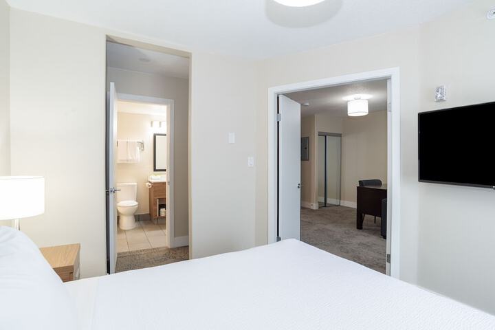 Room 11 of 55