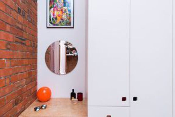 Room 16 of 29